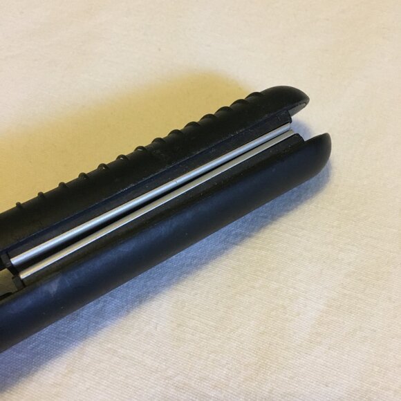 Durabrand Hair Straightener - Picture 5 of 11